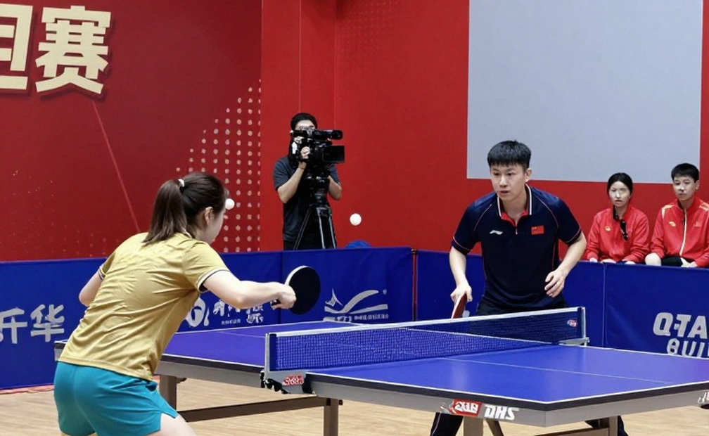 Sân không người, bóng vẫn nảy: Khi dữ liệu bóng bàn Việt Nam chìm vào sương mù