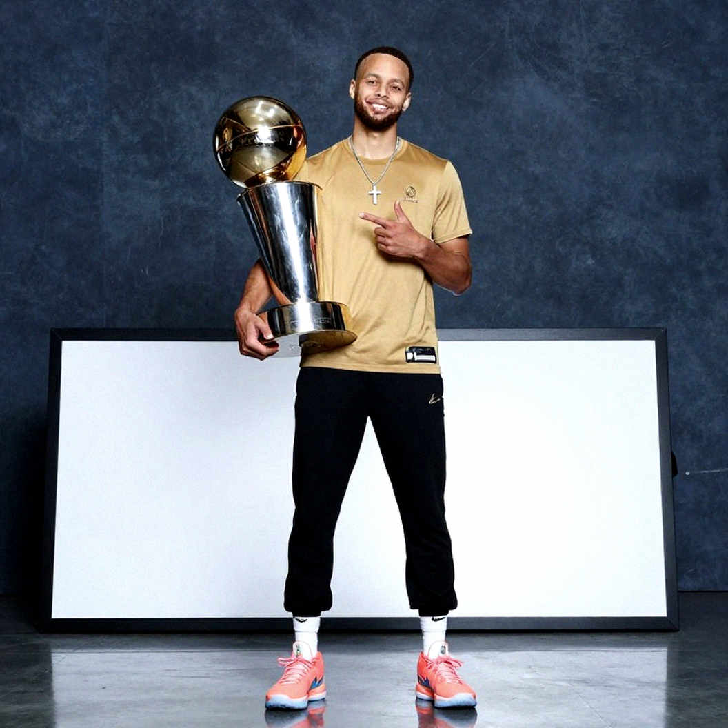 Cuộc họp các CLB cổ đông EuroLeague: ba phút video và những ô trống