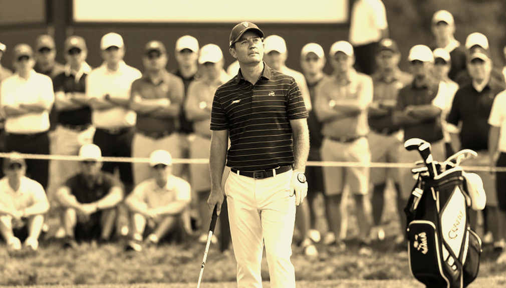 Ball Rollback 2028: Golf Chuyên Nghiệp Và Bài Toán Đường Cơ Sở Dữ Liệu