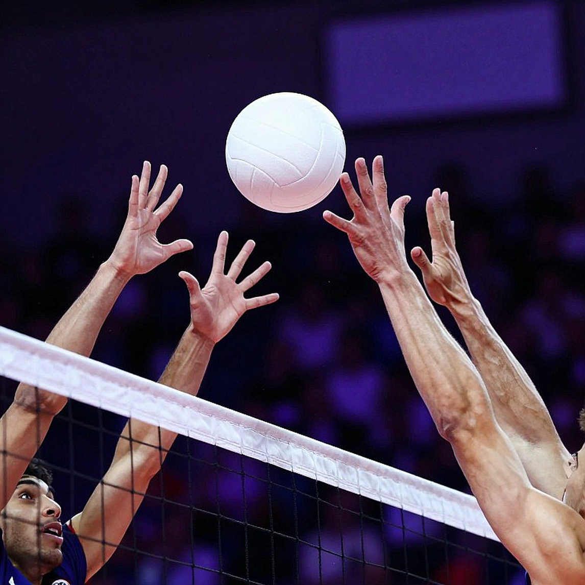Honda Center và cuộc tổng duyệt bóng chuyền Olympic 2028: 17.174 chỗ ngồi và một mặt sàn chưa ai kiểm chứng